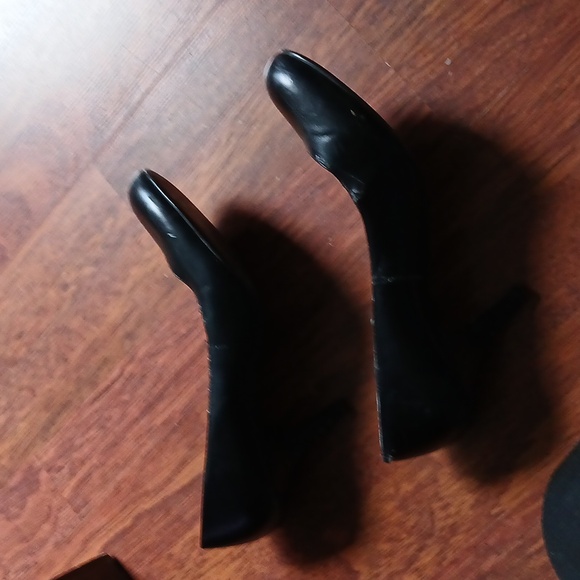 Classified heels - Picture 4 of 8